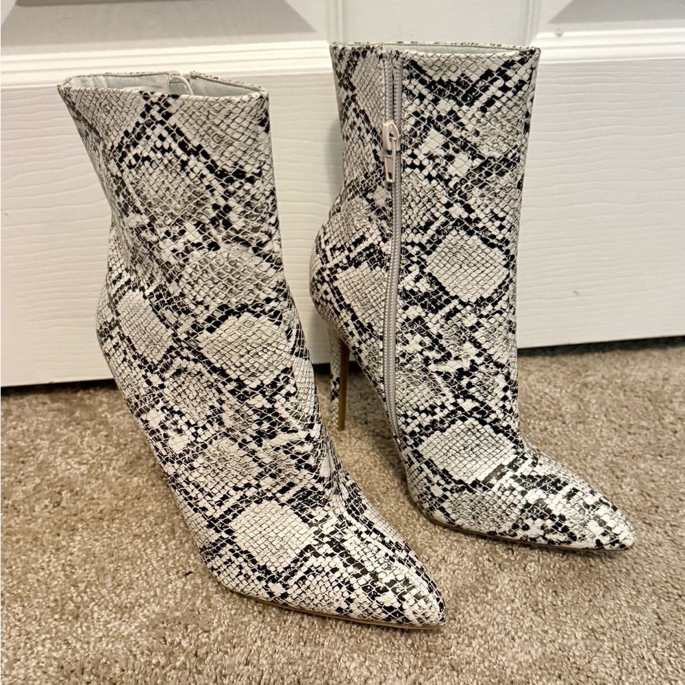 Fashion Nova Black and White Snakeskin Heeled Boots
